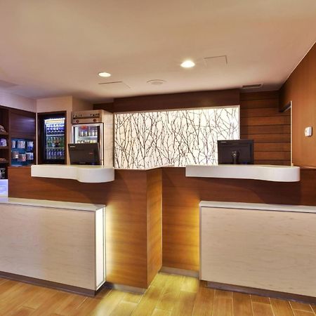 Fairfield Inn Энн-Арбор Экстерьер фото